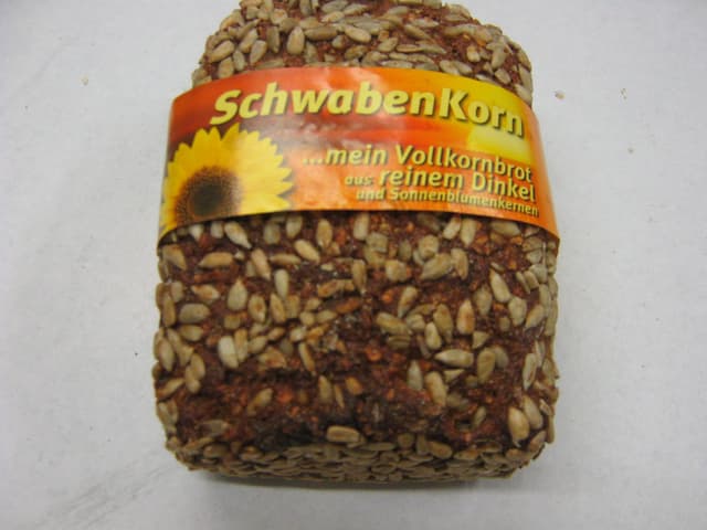 https://a.storyblok.com/f/224316/3072x2304/e5aab2ecd5/schwabenkorn_500g-1.jpg